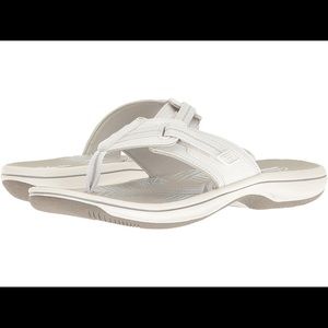 Clarks -White Sandals BRAND NEW- MOTHER’S DAY SALE